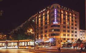 Inn Town Hotel